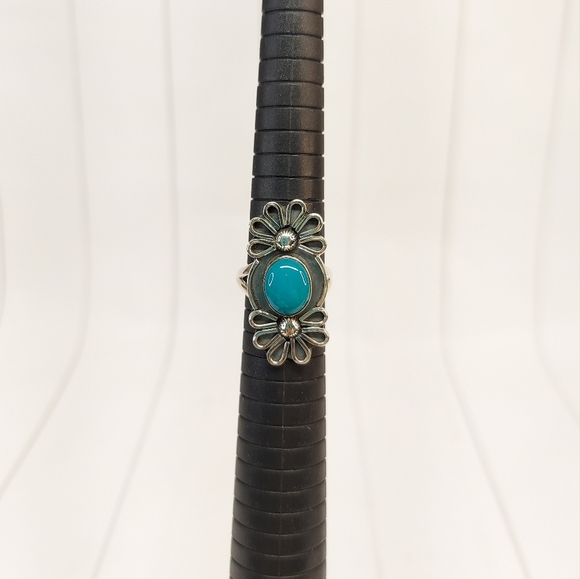 Turquoise Ring - Picture 9 of 9